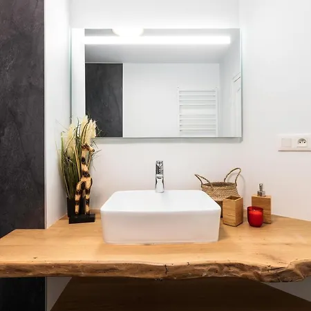 A - Safari Κλερμόν Φεράν