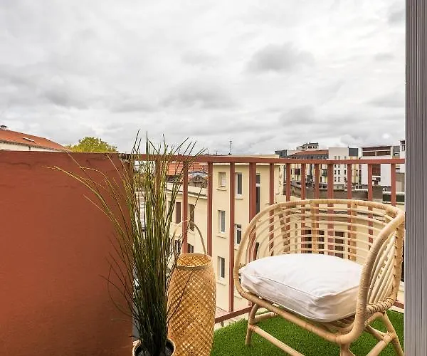 A - Safari Apartment *